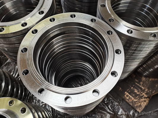 SWRF A105N SORF WNRF BLRF FLRF Lap Joint Pipe Flanges ha infilato