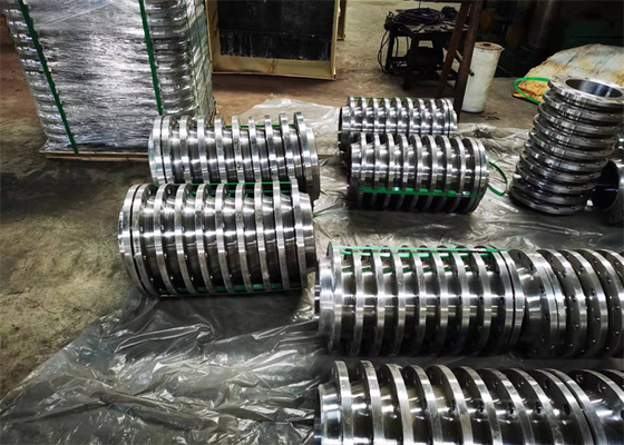 Il metallo SS400 di TG RJ della flangia del acciaio al carbonio di A105 A106 ha forgiato la saldatura